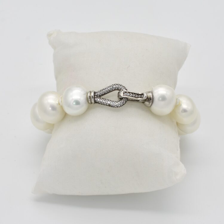 pearl br knot b