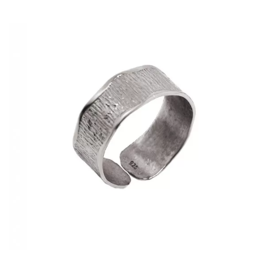 hammered ring silver