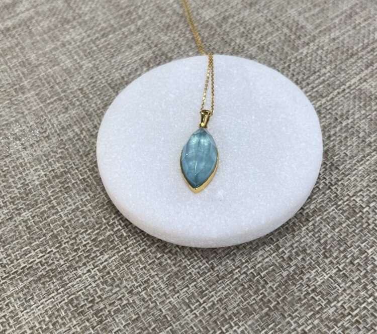 Aquamarine necklace with chain in silver gold plated large